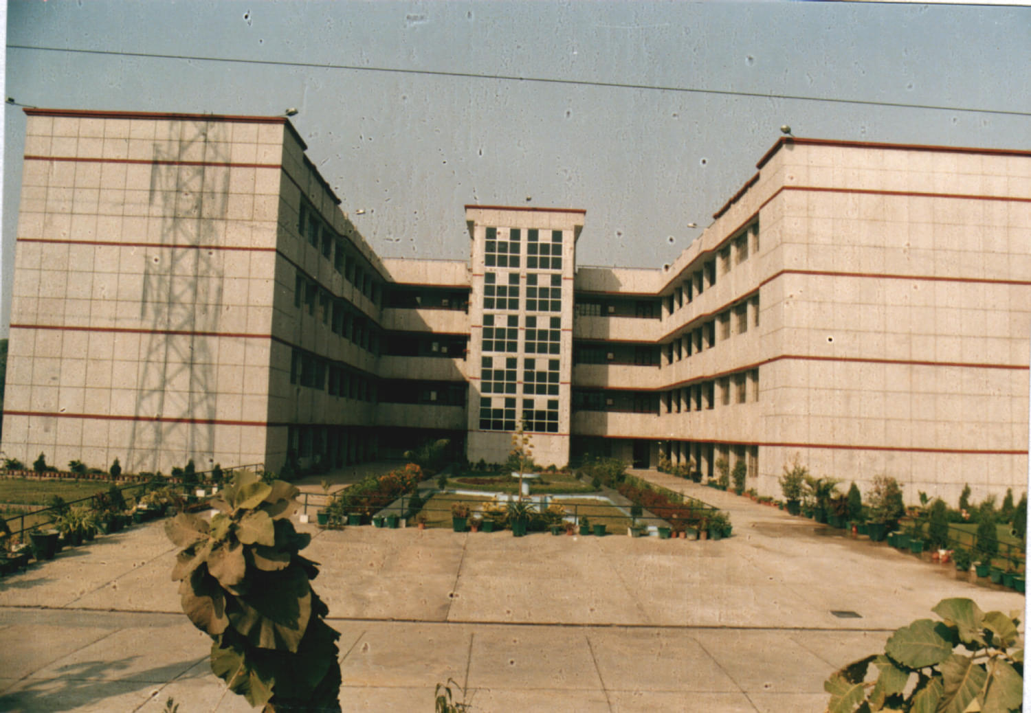 Anangpuria School of Management & Technology Faridabad CAMPUS photo 1